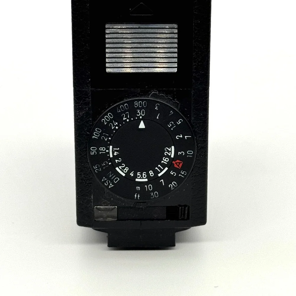 Minolta Auto Electroflash 22 Camera Flash Unit Case Manual Untested